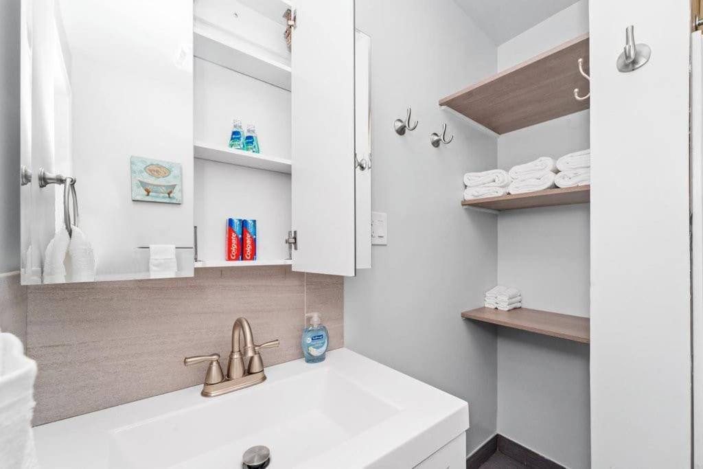 שיקגו Cozy, Top-Floor 3Br Loft With Balcony In West Town מראה חיצוני תמונה